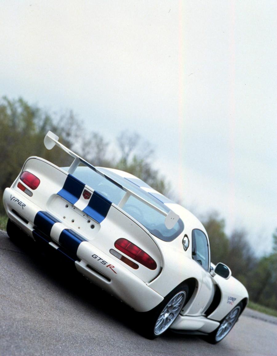  Dodge Viper GTS-R 1998 года  (фото 2 из 35)